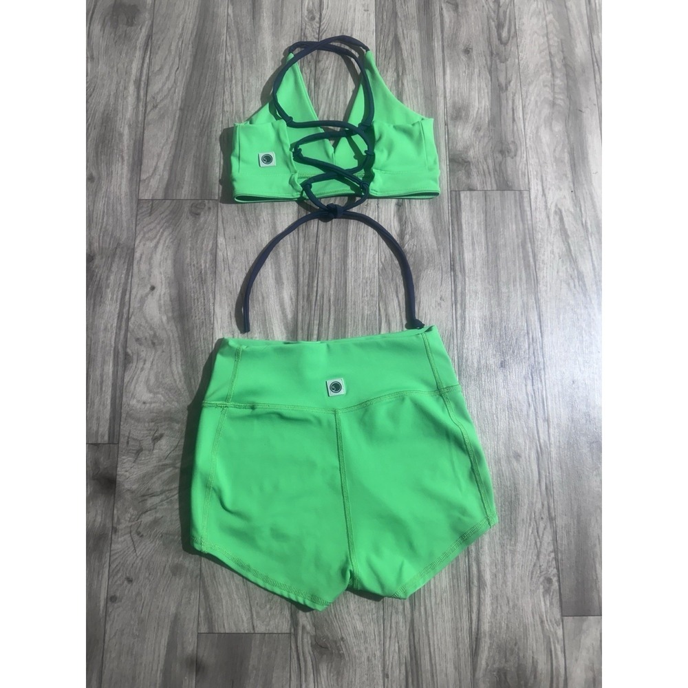 Set de Danza Five Dancewear - Top con Amarre y Shorts - Verde Neón/ (Size XS) - Picture 2 of 10